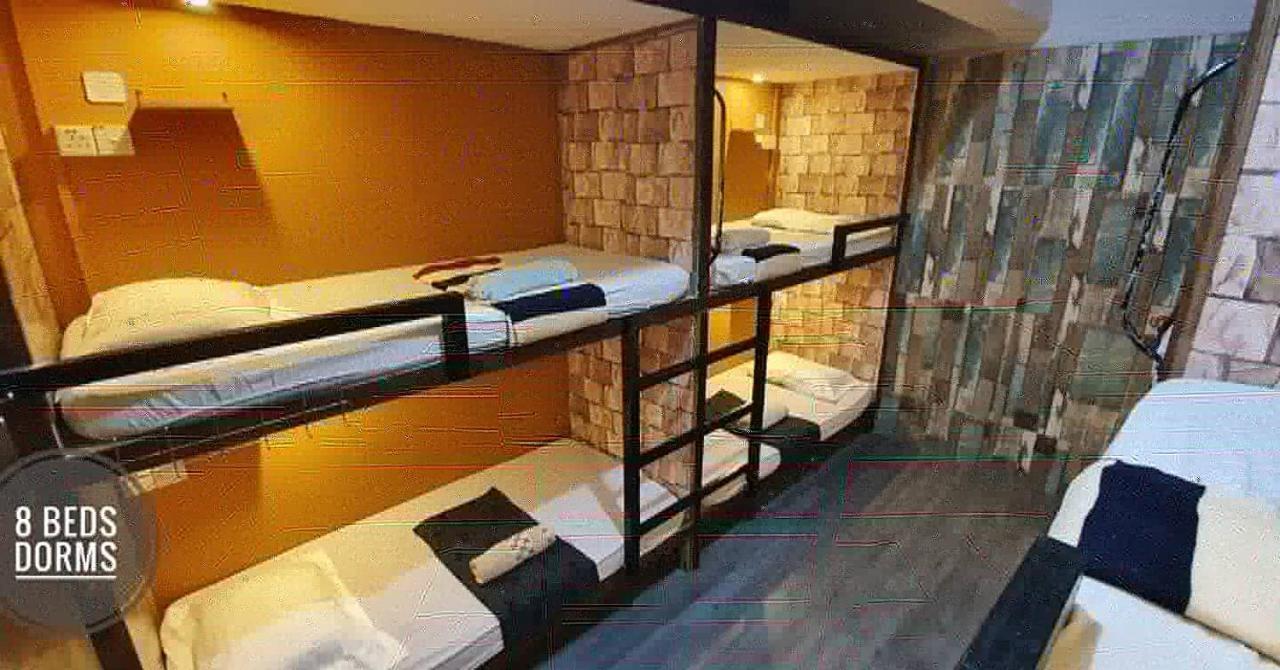 Escape Backpackers Kk Hostel Kota Kinabalu Exterior photo